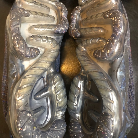 Nike Air VaporMax 2020 Flyknit 'Obsidian Siren Red' Men's Size 9 [CW1765-400] - Picture 10 of 13